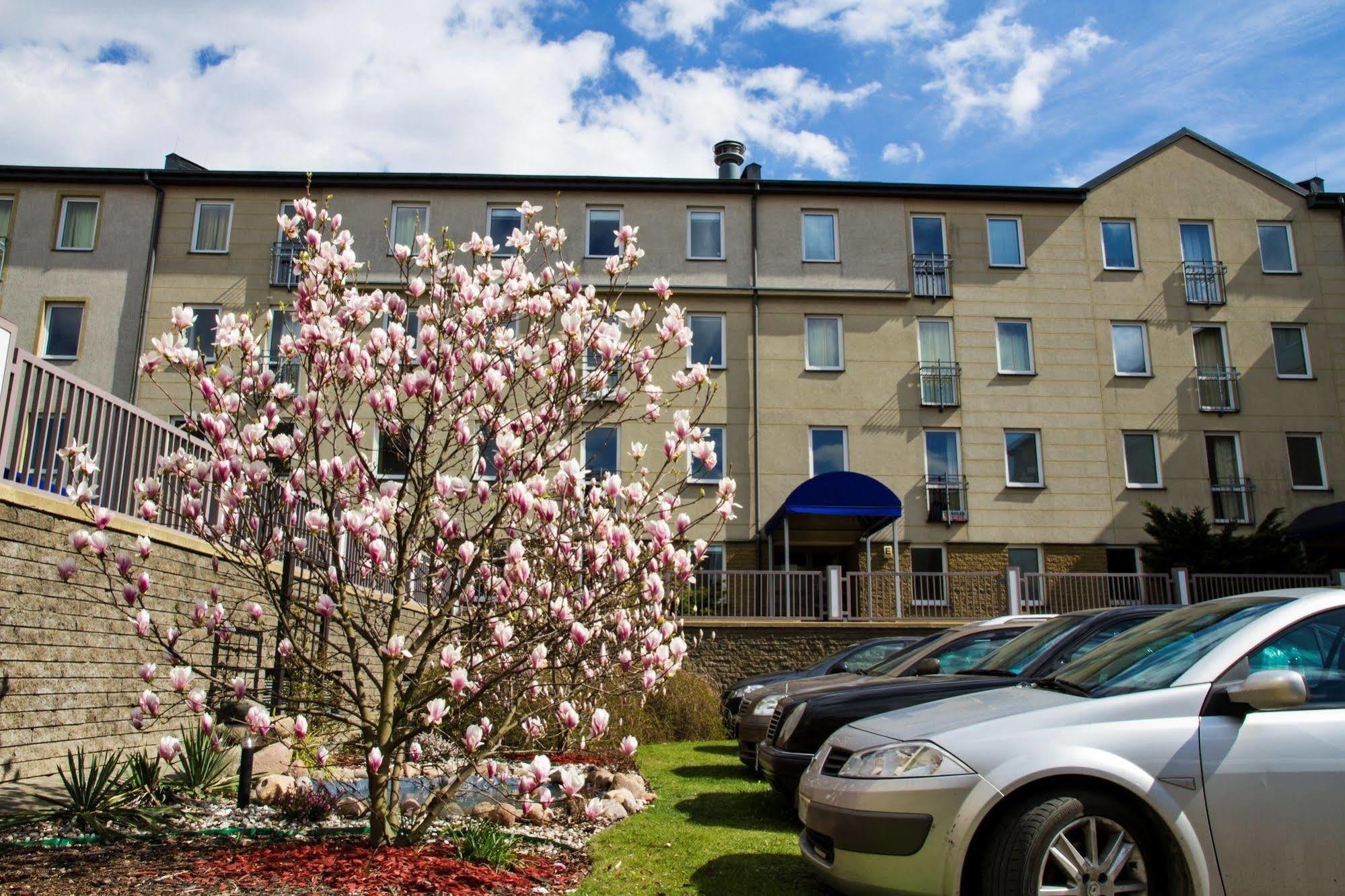 Warsaw Apartments Magnolie Exterior foto